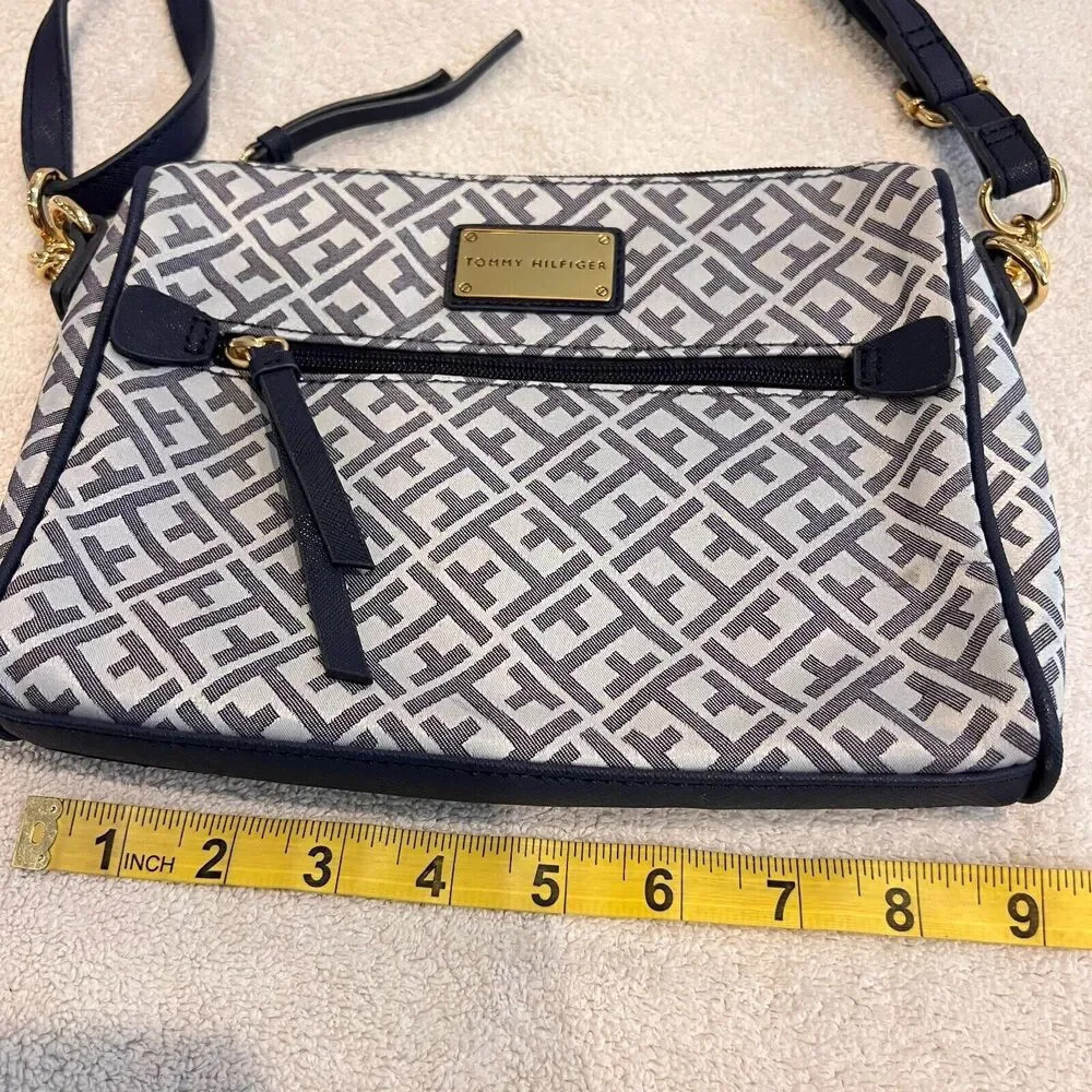 Tommy Hilfiger Crossbody Sling Bag Womens Navy Jacquard SignatureAdjust Strap - Picture 9 of 12